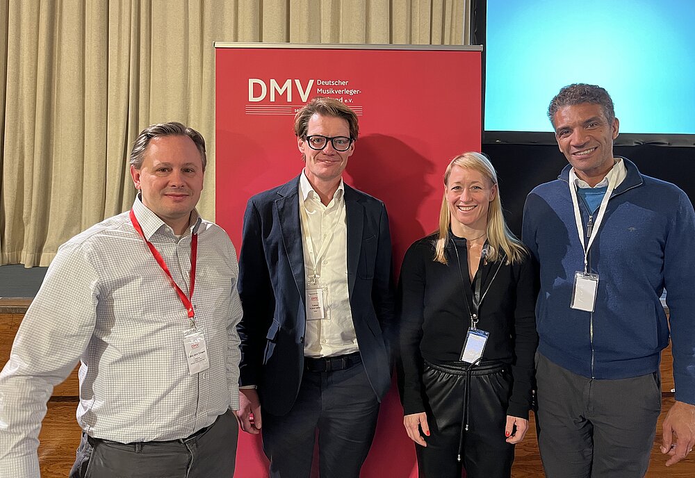 DMV-Präsident Dr Götz von Einem, Dr. Tobias Holzmüller, Diana Muñoz und Genilson Santos (von links)